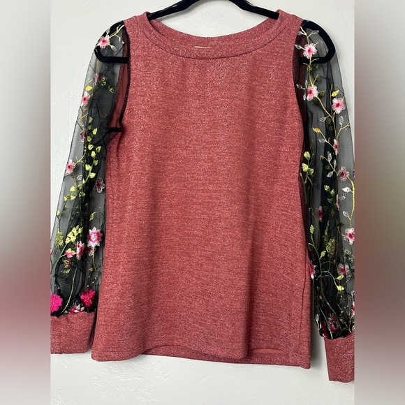 Sheer L/S Top with embroidered flowers and sparkly mauve body. - Picture 3 of 6